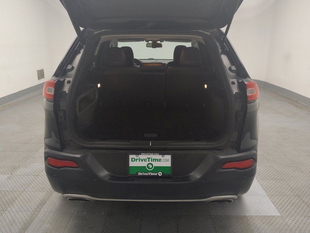 Used 2018 Jeep Cherokee Limited AWD/4WD image 29
