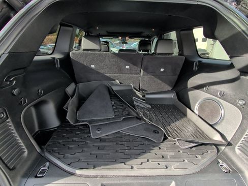 Certified 2021 Jeep Grand Cherokee Laredo X image 14