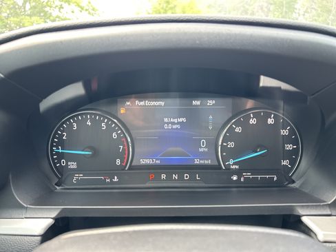 Certified 2022 Ford Explorer XLT AWD/4WD image 13