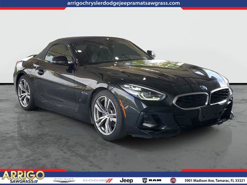 Used 2025 BMW Z4 sDrive30i RWD image 1