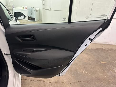 Used 2025 Toyota Corolla LE FWD image 25