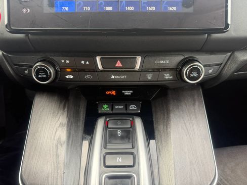 Used 2018 Honda Clarity Plug-In Hybrid image 18