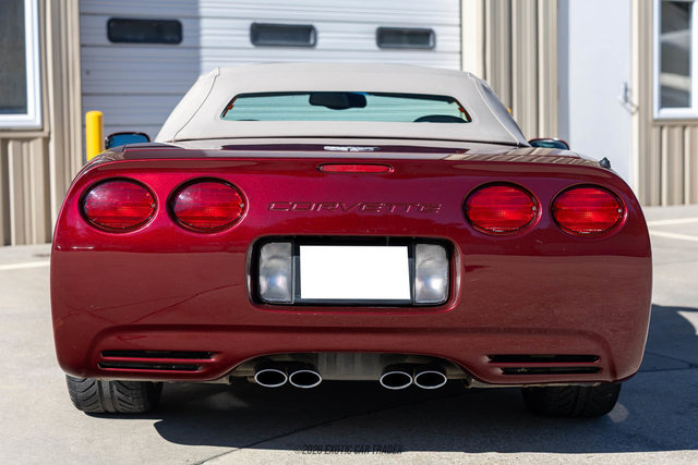 Used 2003 Chevrolet Corvette Convertible w/ Preferred Equipment Group1 RWD image 15