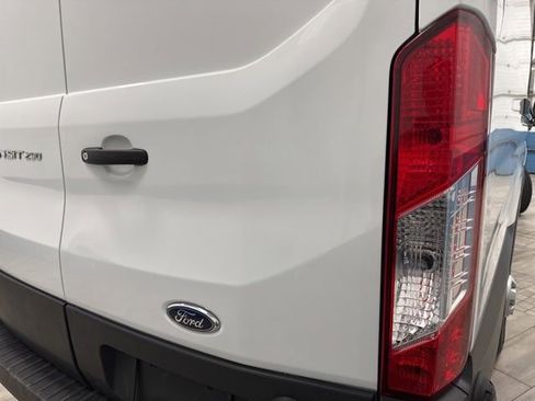 Used 2024 Ford Transit 250 148 High Roof Extended AWD w/ Load Area Protection Package image 6