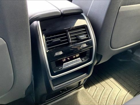 Used 2020 BMW X5 xDrive40i w/ Convenience Package AWD/4WD image 10