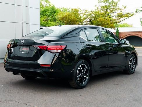 Used 2025 Nissan Sentra SV w/ All-Weather Package image 6