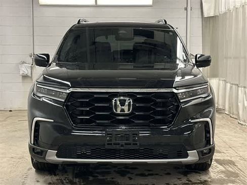 Used 2023 Honda Pilot Elite image 21
