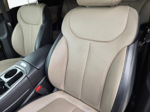 Certified 2023 Hyundai Santa Fe SEL w/ Premium Package FWD image 18