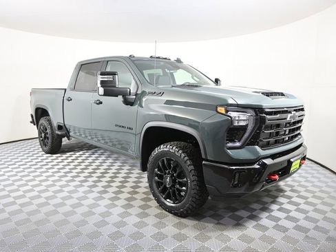 New 2026 Chevrolet Silverado 2500 LTZ w/ Trail Boss Package AWD/4WD image 10