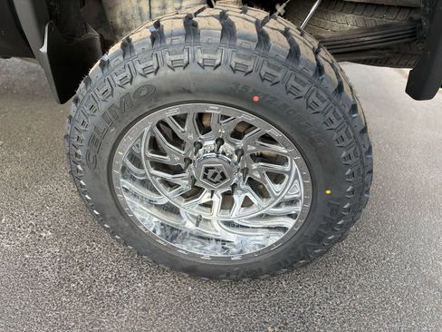 Used 2016 GMC Sierra 2500 Denali w/ Driver Alert Package image 39