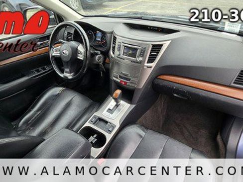 Used 2013 Subaru Outback 2.5i Limited image 16