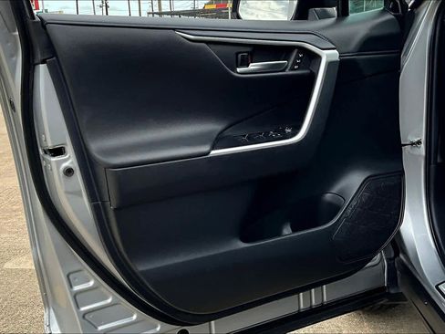 Used 2024 Toyota RAV4 XSE image 22