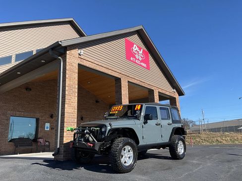 Used 2014 Jeep Wrangler Unlimited Sport w/ Max Tow Package image 34