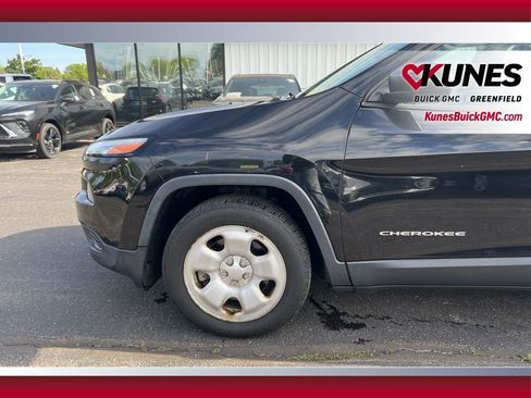 Used 2014 Jeep Cherokee Sport FWD image 14
