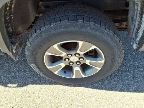 Used 2016 Chevrolet Colorado Z71 RWD image 8