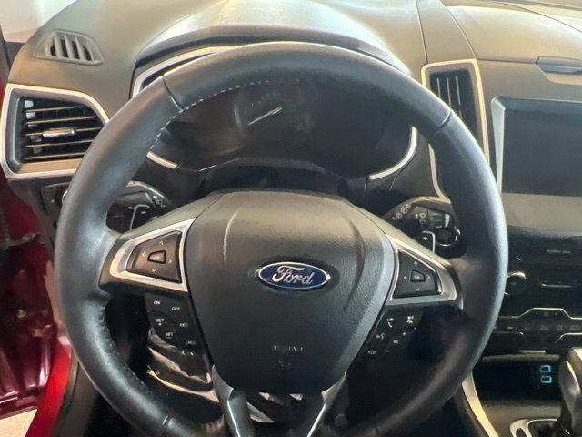 Used 2017 Ford Edge SEL w/ Equipment Group 201A FWD image 22