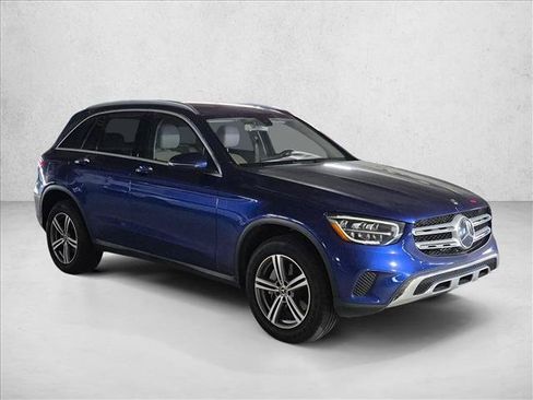 Used 2020 Mercedes-Benz GLC 300 image 3