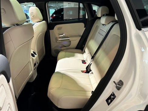 New 2026 Mercedes-Benz GLA 250 4MATIC image 14