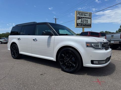 Used 2018 Ford Flex Limited w/ Equipment Group 301A AWD/4WD image 2