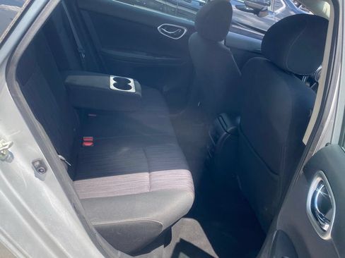 Used 2019 Nissan Sentra SV FWD image 16