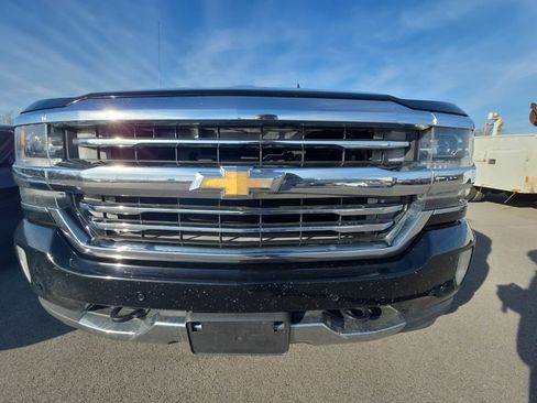 Used 2016 Chevrolet Silverado 1500 High Country w/ High Country Premium Package image 2