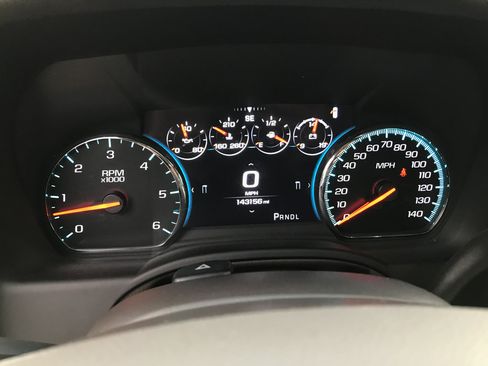 Used 2018 GMC Yukon XL Denali w/ Denali Ultimate Package AWD/4WD image 19