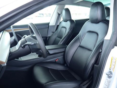 Used 2023 Tesla Model 3 Standard Range RWD image 14