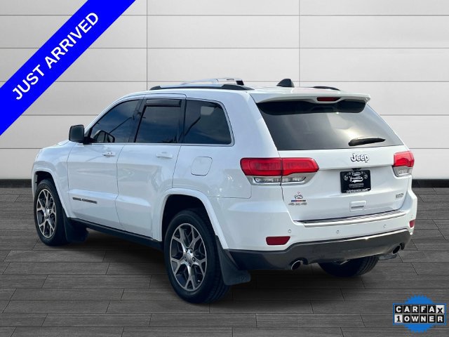 Used 2018 Jeep Grand Cherokee Limited AWD/4WD image 6