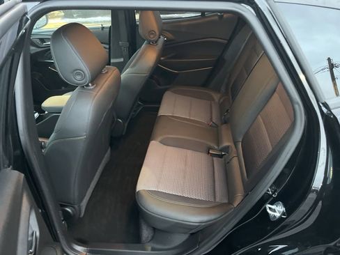 Used 2024 Chevrolet Trax LT w/ Driver Confidence Package image 14