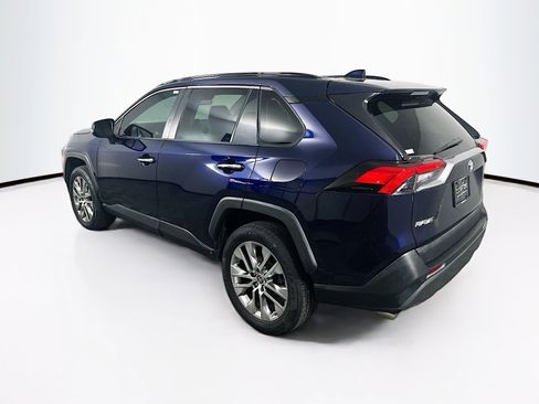 Used 2021 Toyota RAV4 Limited image 5