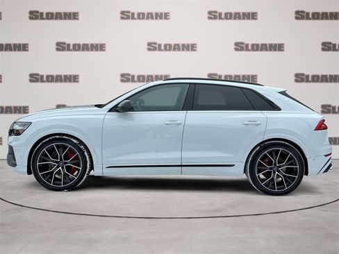 Used 2022 Audi SQ8 Prestige image 2