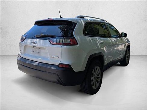 Used 2020 Jeep Cherokee Latitude w/ Safety Group AWD/4WD image 5