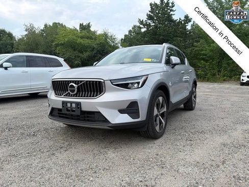 Certified 2024 Volvo XC40 B5 Core AWD/4WD image 1