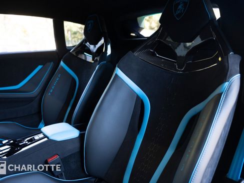Used 2024 Lamborghini Huracan Tecnica image 19