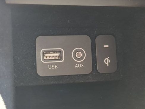 Used 2019 Genesis G90 3.3T Premium AWD/4WD image 21