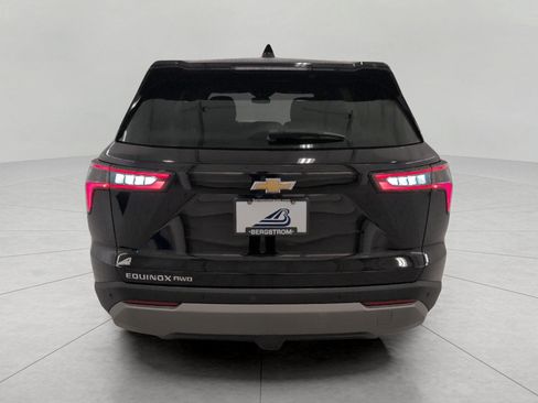Used 2025 Chevrolet Equinox LT AWD/4WD image 24
