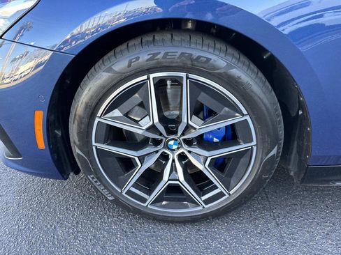 Certified 2025 BMW i5 M60 w/ Premium Package image 10