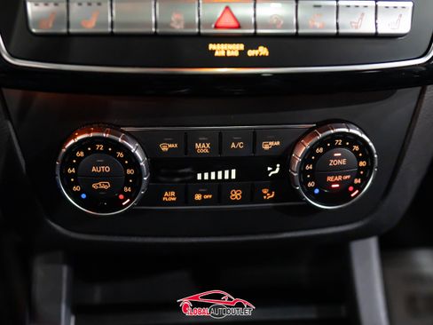 Used 2018 Mercedes-Benz GLS 550 4MATIC w/ Driver Assistance Package image 36