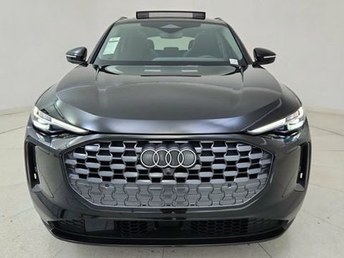 Used 2025 Audi Q5 Premium Plus w/ Premium Plus image 13