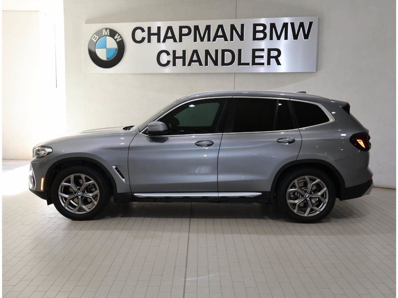 Certified 2024 BMW X3 xDrive30i w/ Premium Package AWD/4WD image 3