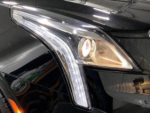 Used 2019 Cadillac XT5 Luxury image 29