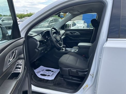 Used 2019 Chevrolet Traverse LS AWD/4WD image 8