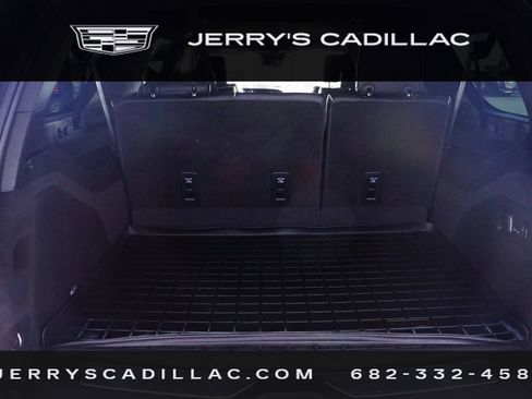 Used 2023 Cadillac Escalade ESV Sport w/ Touring Package image 25