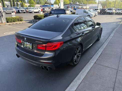 Used 2018 BMW M550i xDrive AWD/4WD image 5