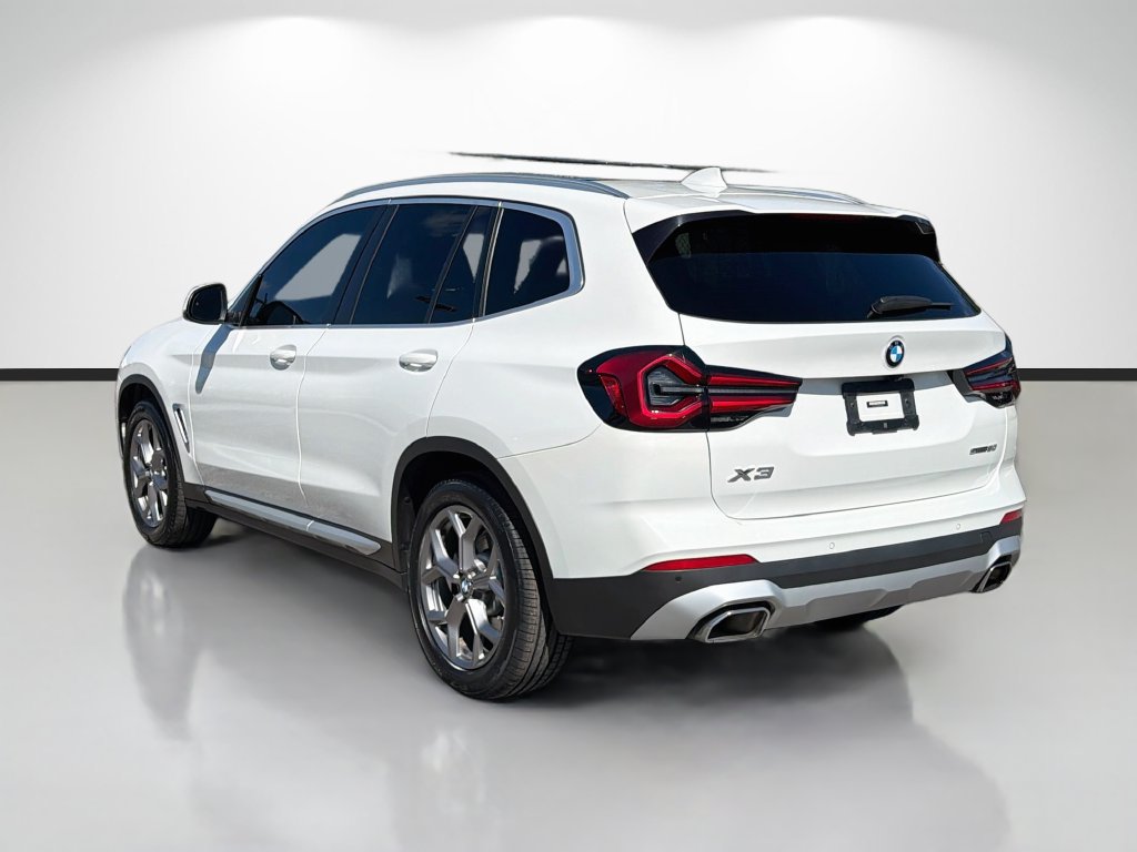 Used 2023 BMW X3 sDrive30i w/ Premium Package RWD image 5