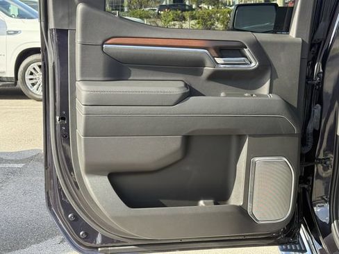 Used 2025 GMC Sierra 1500 Denali image 37