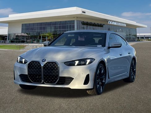 New 2026 BMW 430i image 4