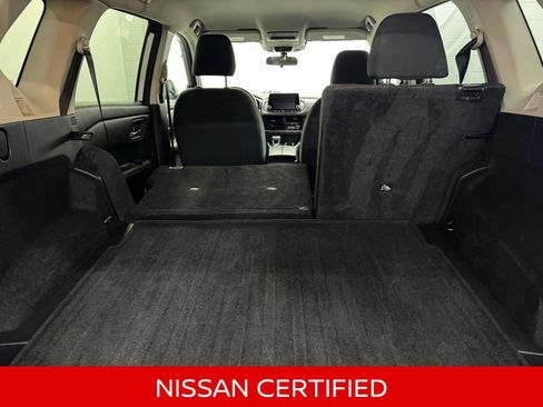 Certified 2025 Nissan Rogue SV AWD/4WD image 40