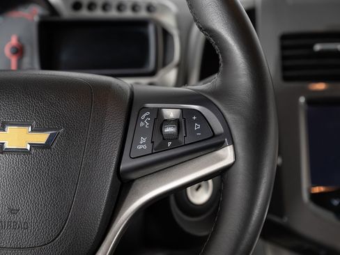 Used 2015 Chevrolet Sonic LTZ image 31