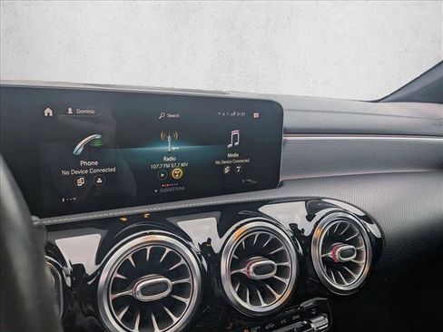 Used 2020 Mercedes-Benz CLA 250 image 11